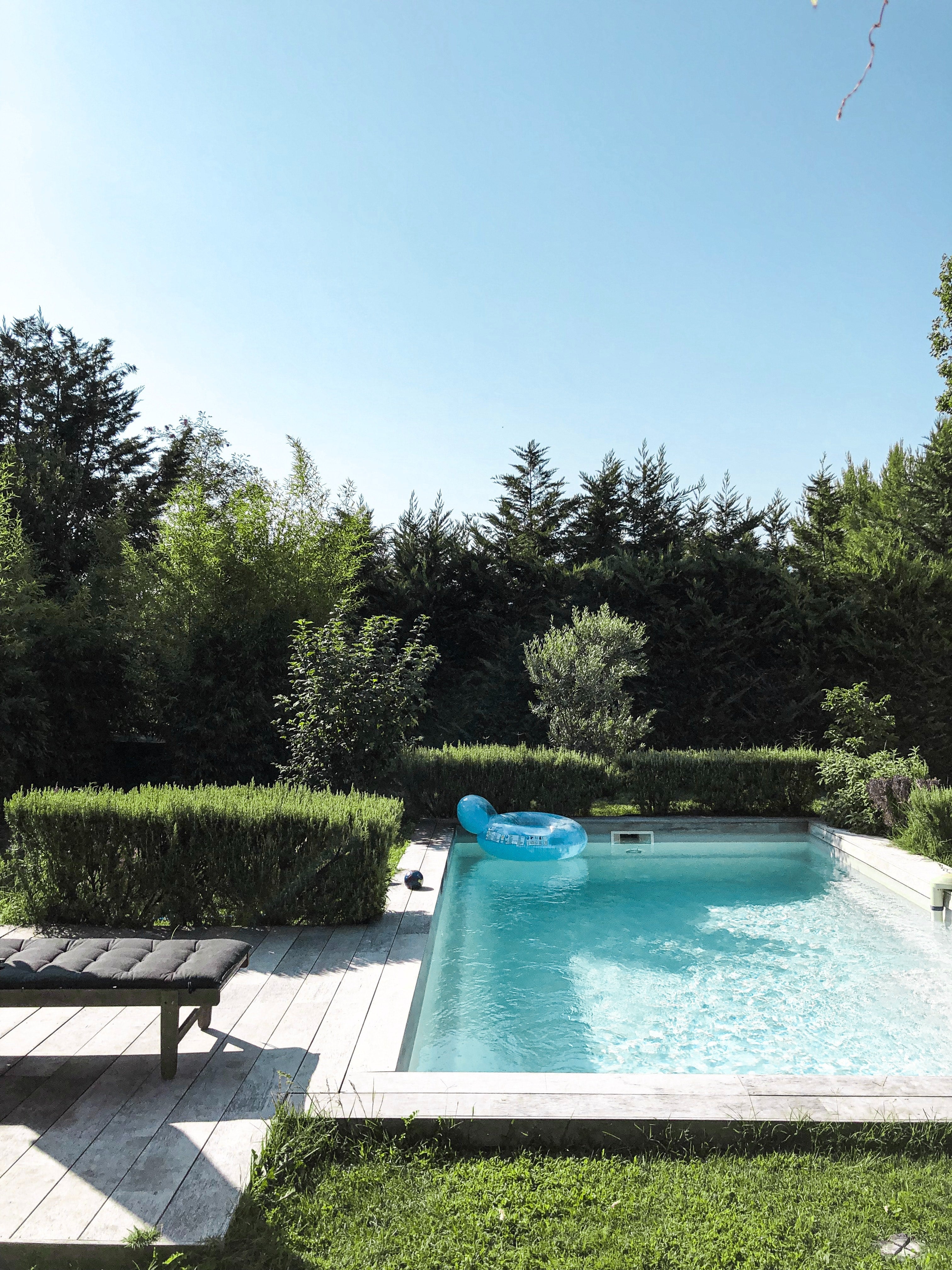 4 Reasons Why a Summer Cover Is a Must for Your Swimming Pool